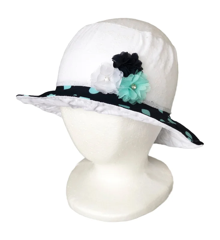 fashion beanies-  Summer Sun Hat White Dotted pattern for Girls