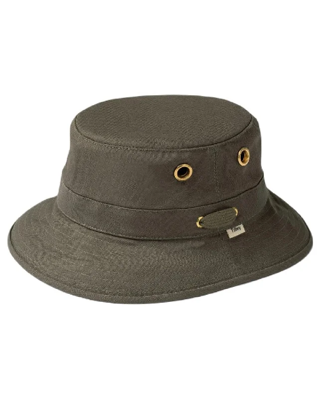 Bucket hats for the perfect road trip accessory-Tilley Iconic T1 Bucket Hat