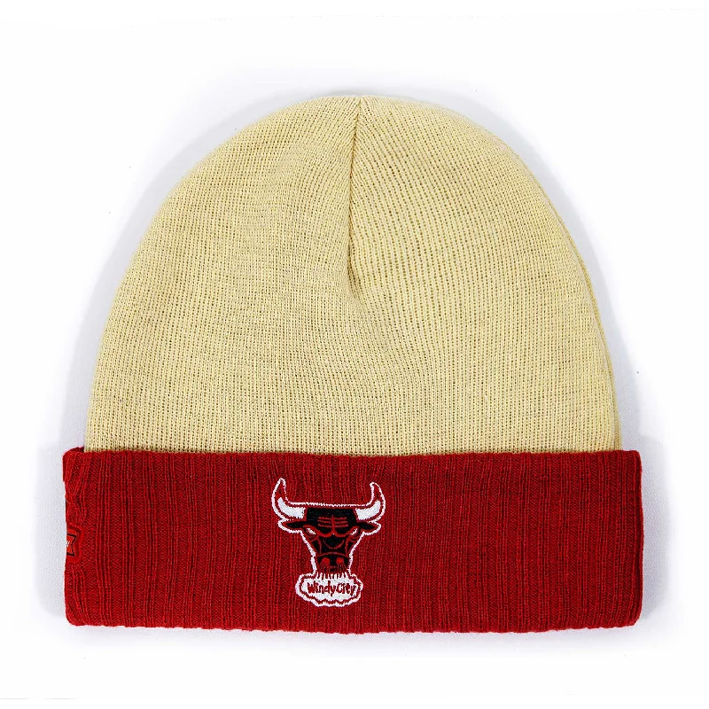 beanies with comfy lining-  Chicago Bulls 1991 Champs Retro Cuffed Knit Hat