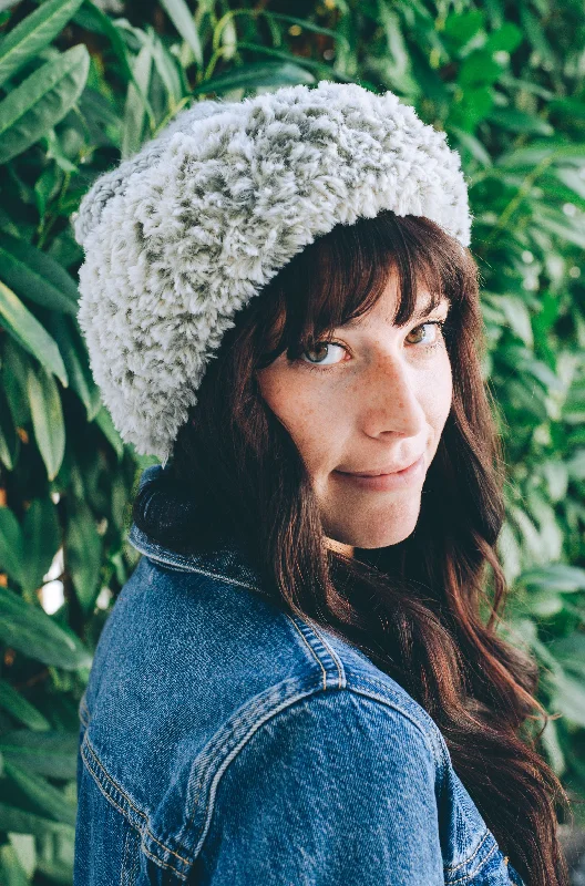 beanies for weekend getaways-  Simple Crochet Hat